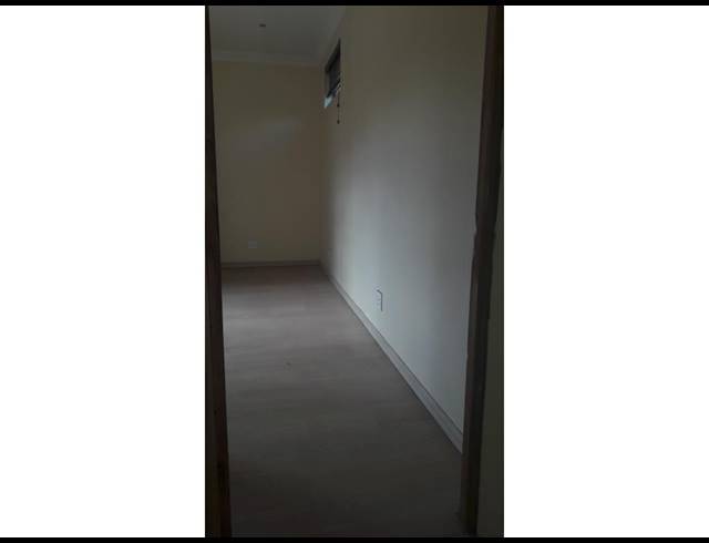 4,047M² BUSINESS TO LET IN ESTCOURT